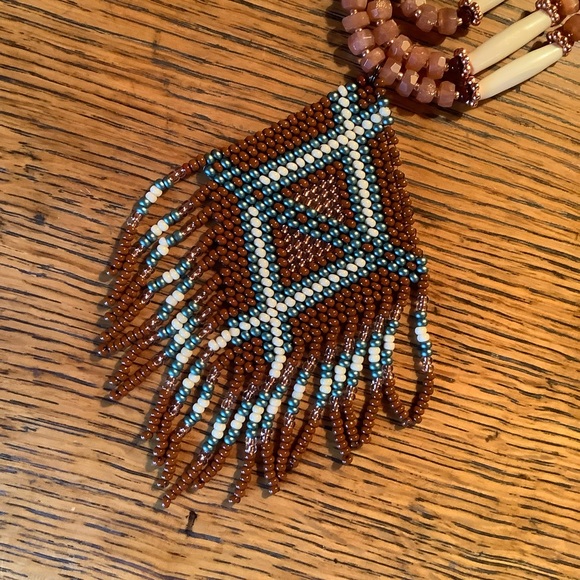 Sunstone hairpipe tribal choker fringed necklace with handmade beaded pendant - Picture 6 of 6